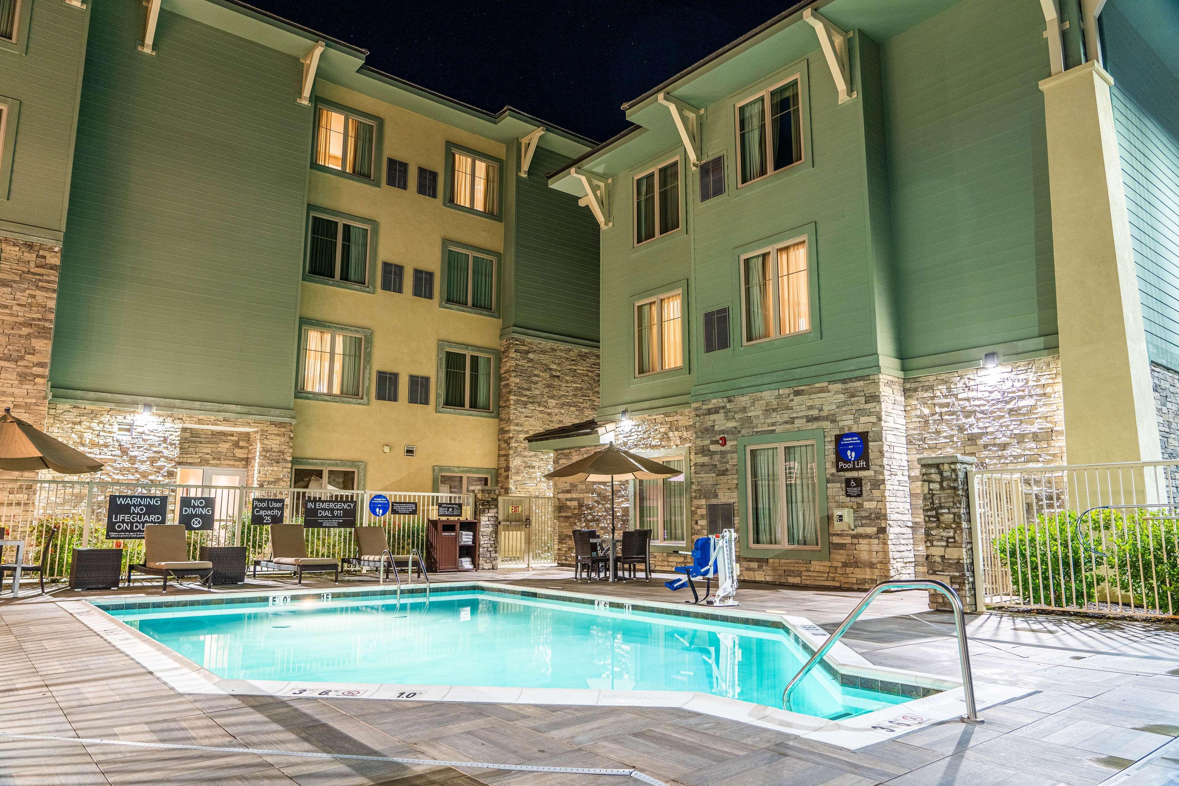 Homewood Suites By Hilton Pleasant Hill Concord Экстерьер фото